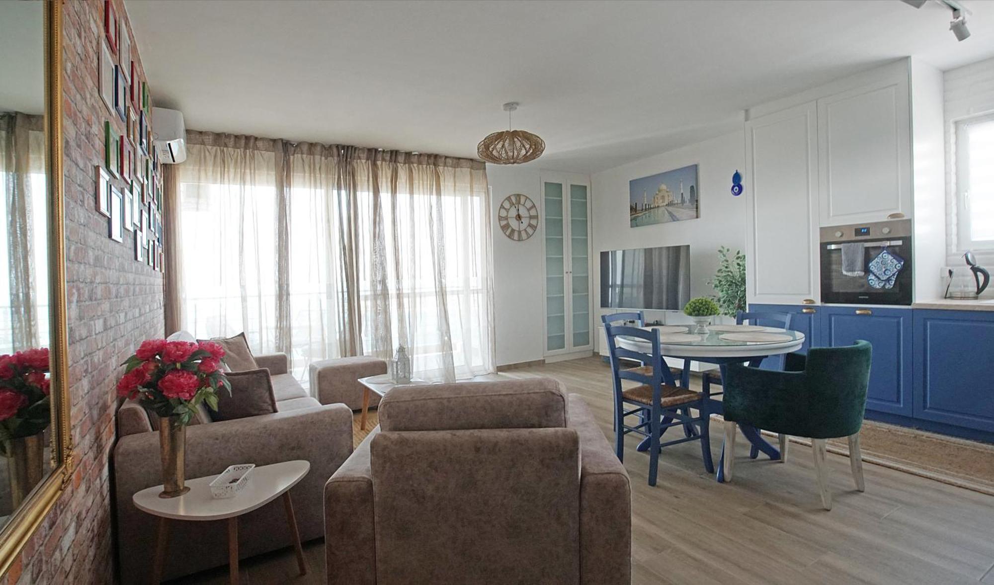 Blue Eye Apartment Sarande Bagian luar foto